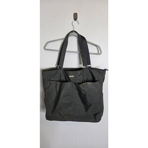 Baggallini Large Gray CarryOn/Weekender Bag Clean Used